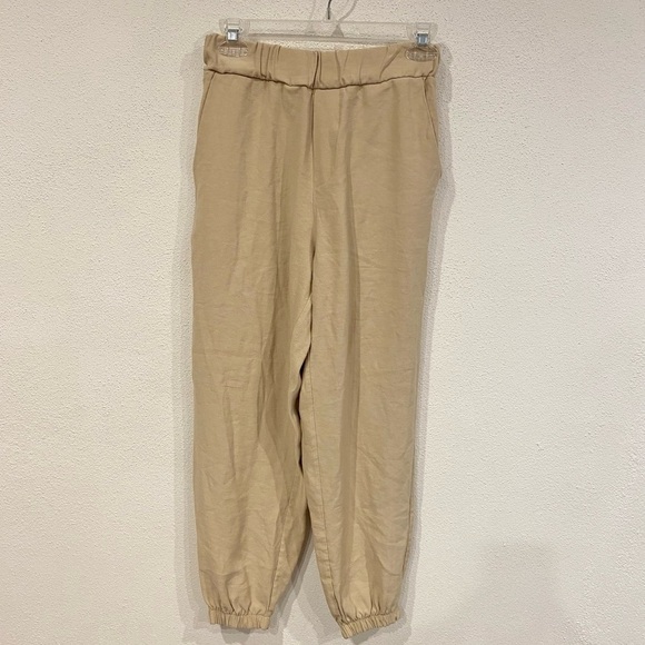 Two Way Jogger Pants Size Small EUC - Picture 2 of 5